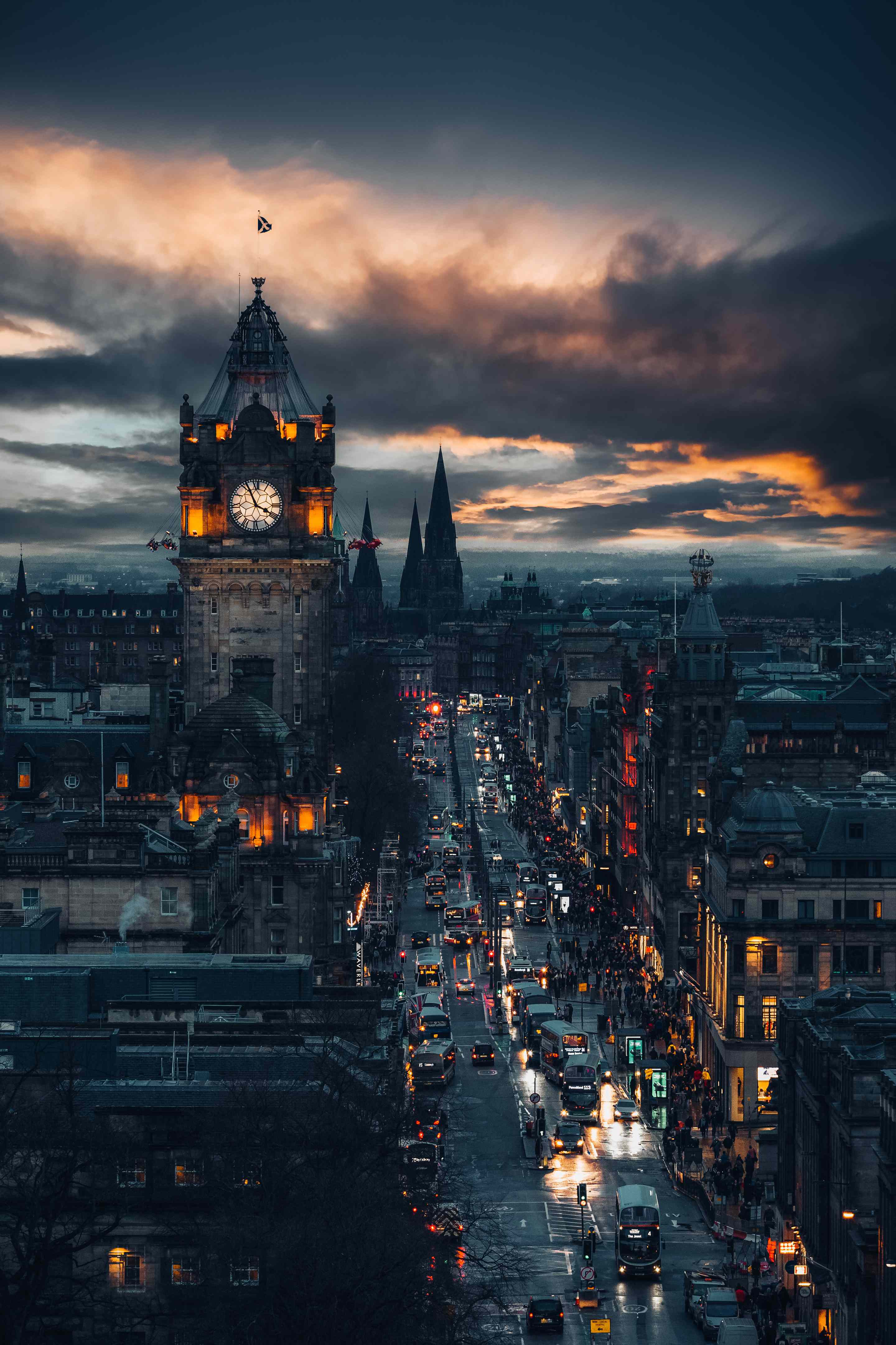 Spooky Edinburgh at night