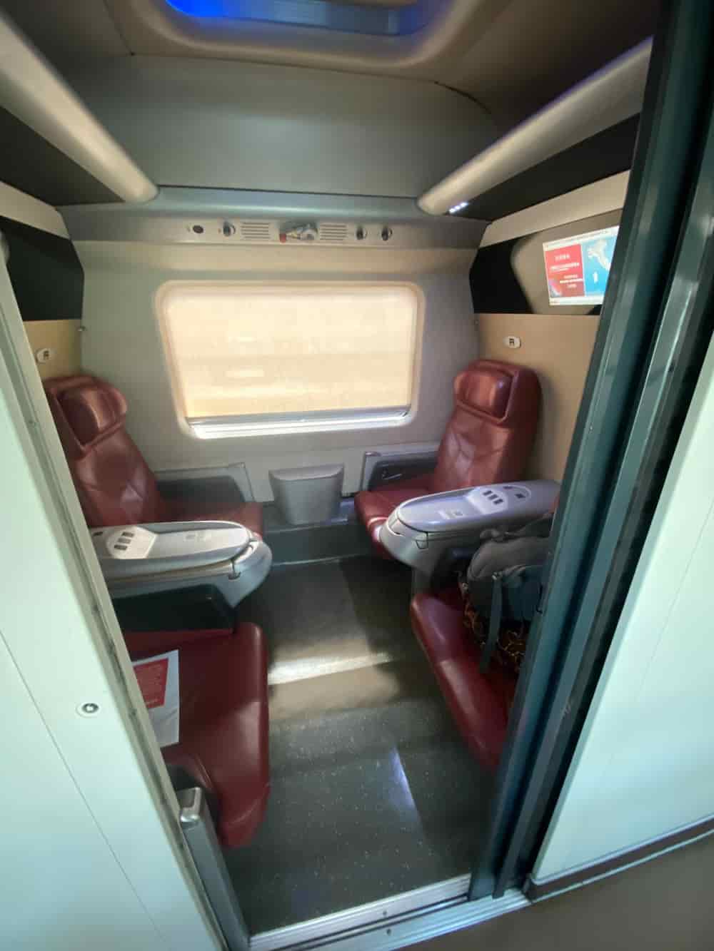 salottino business frecciarossa