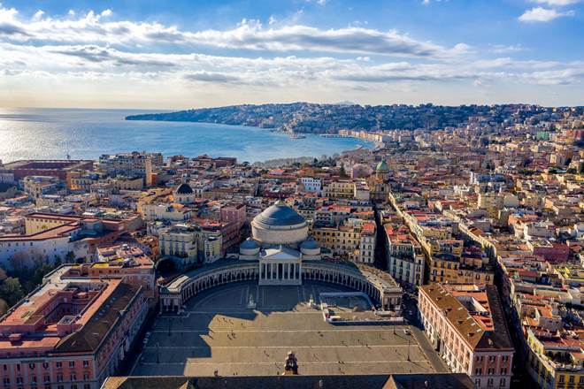 Cosa vedere a Napoli in 1 giorno | 10 cose da visitare | Trainline