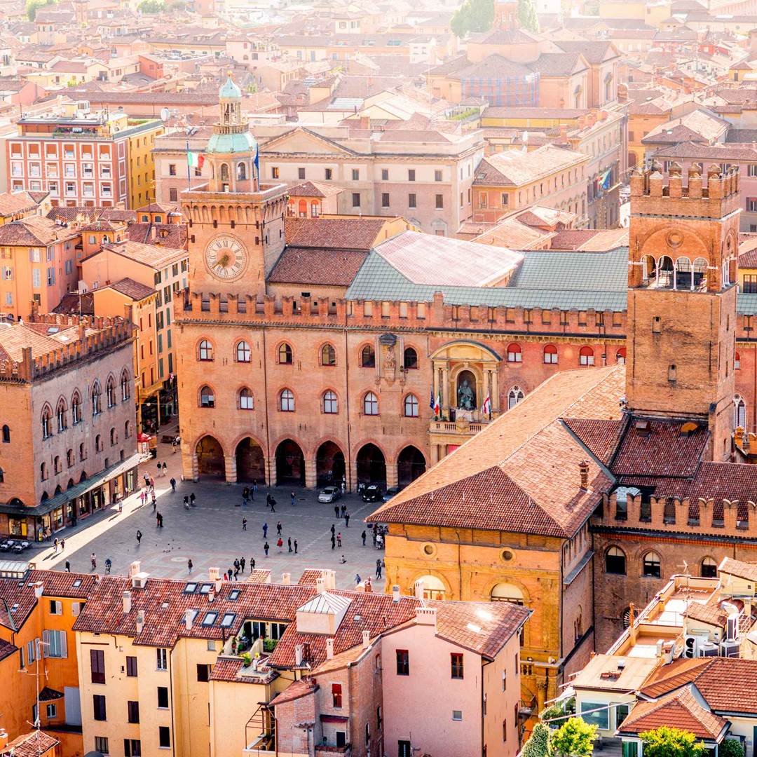 Day Trips from Florence by Train: Explore Tuscany Gems