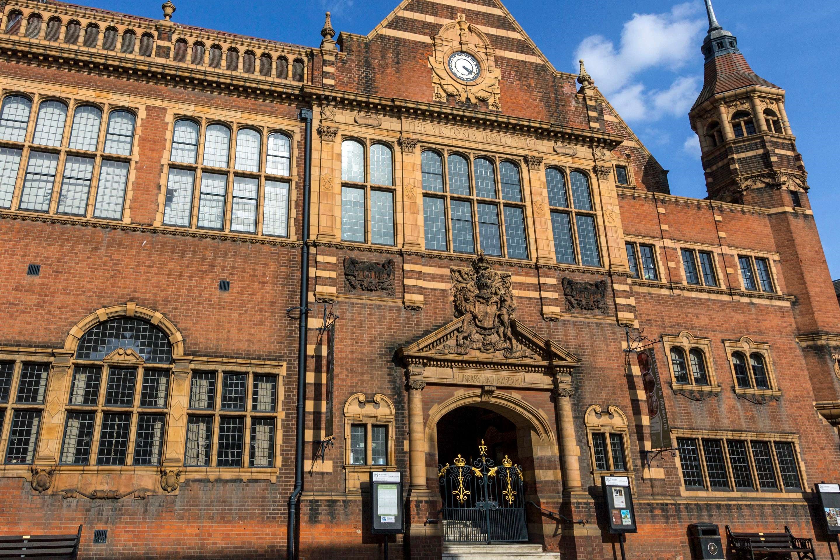 Trains to Worcester City Art Gallery & Museum Trainline