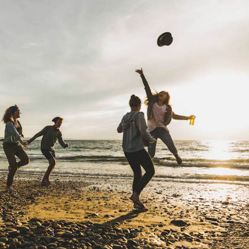 Plus Belles Plages De L Atlantique Deauville Manche Ou Atlantique Trainline