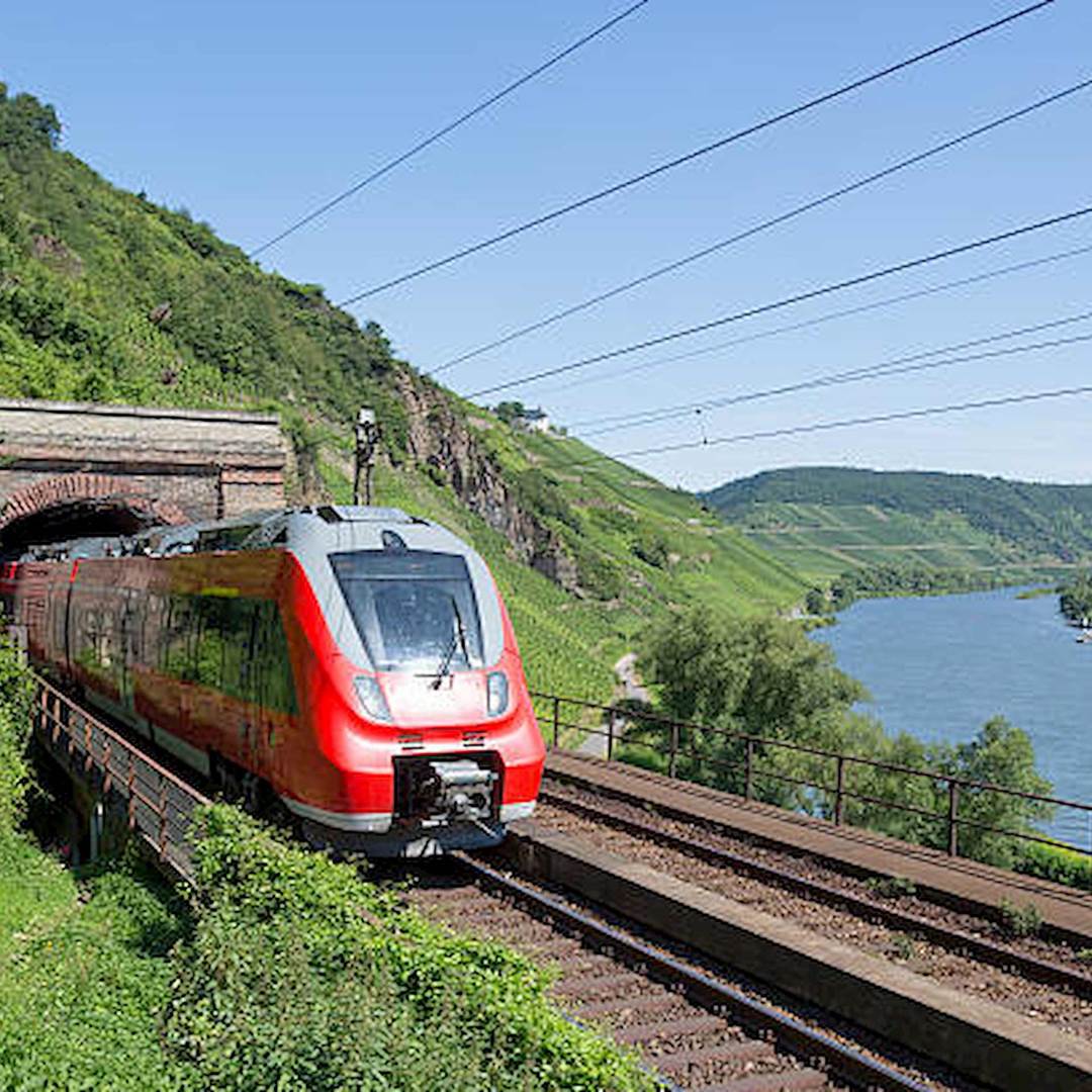 train travel germany to france