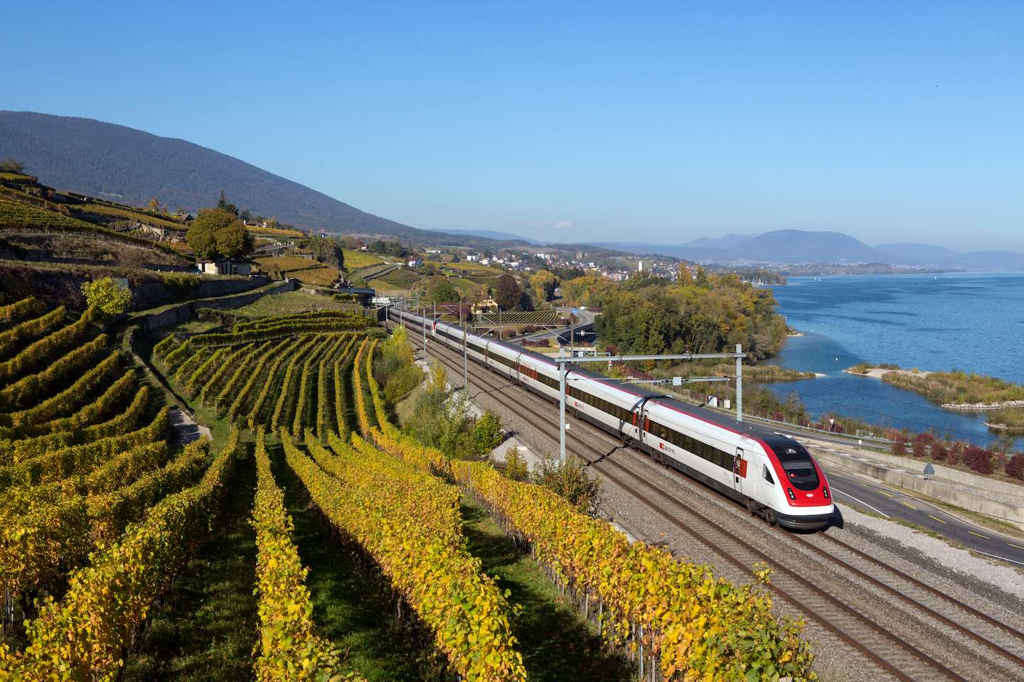 Schweizer Bahnpässe Swiss Travel Pass Trainline