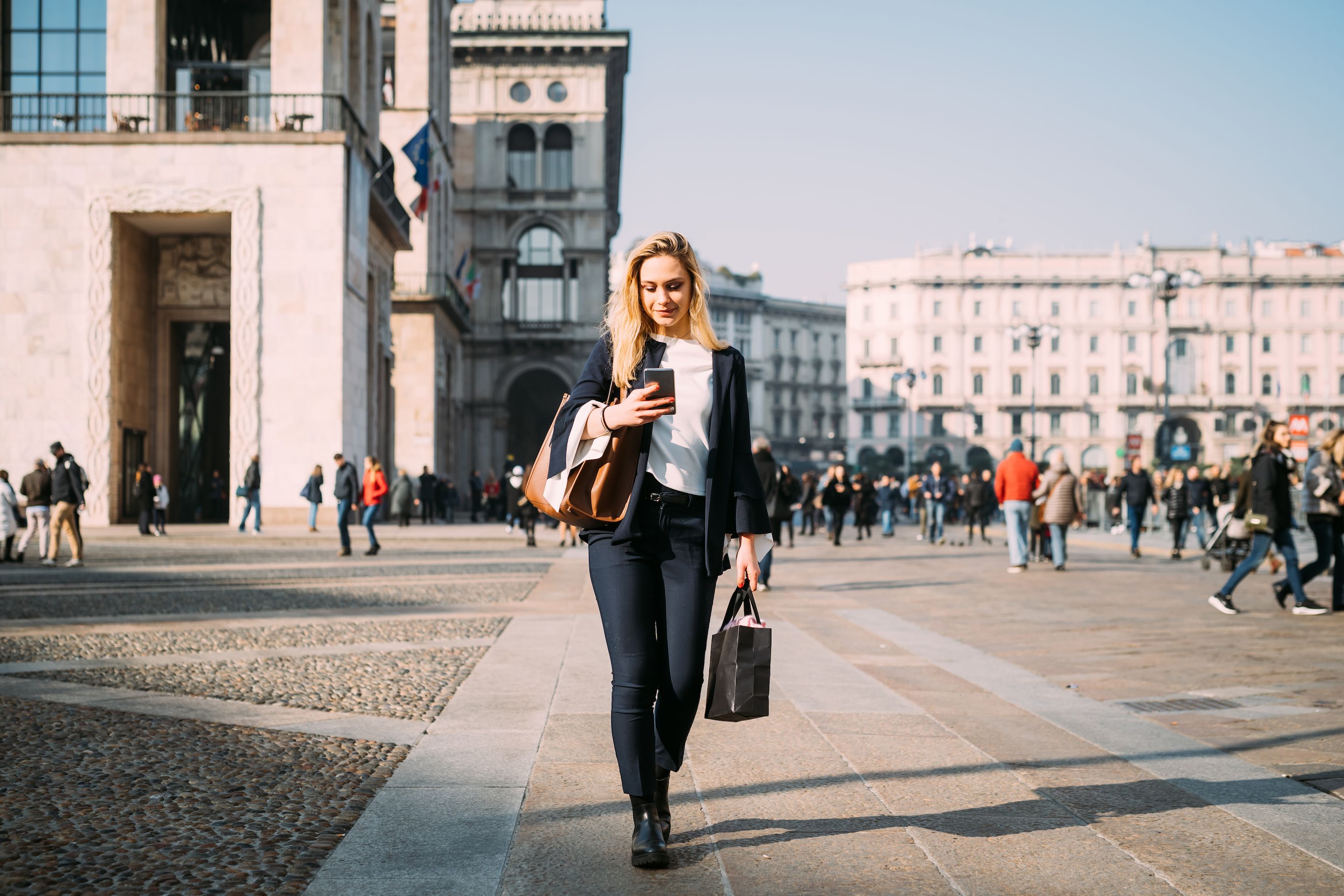 woman shopping in Milan