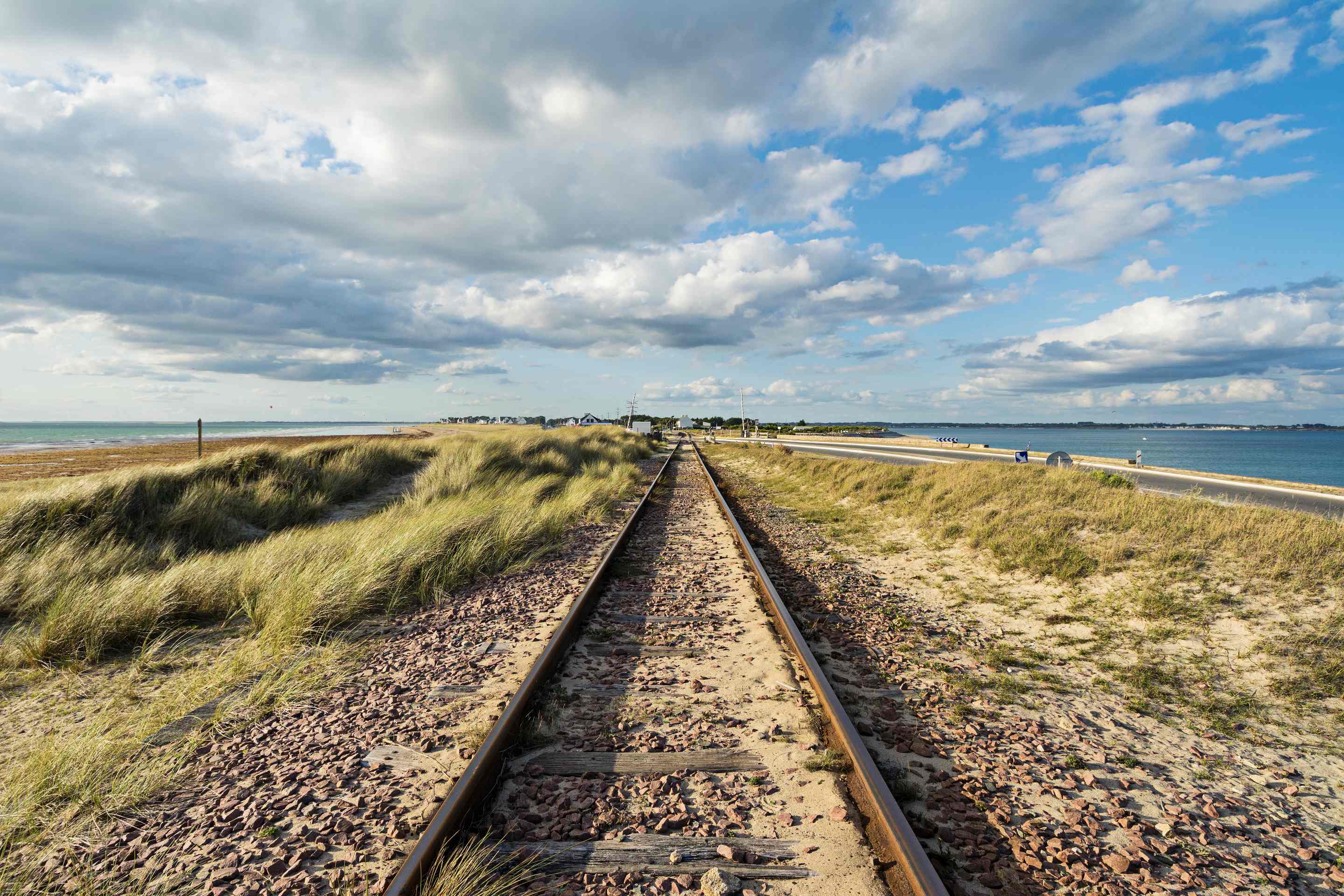 How to visit Normandy’s DDay beaches by train, an easy day trip from