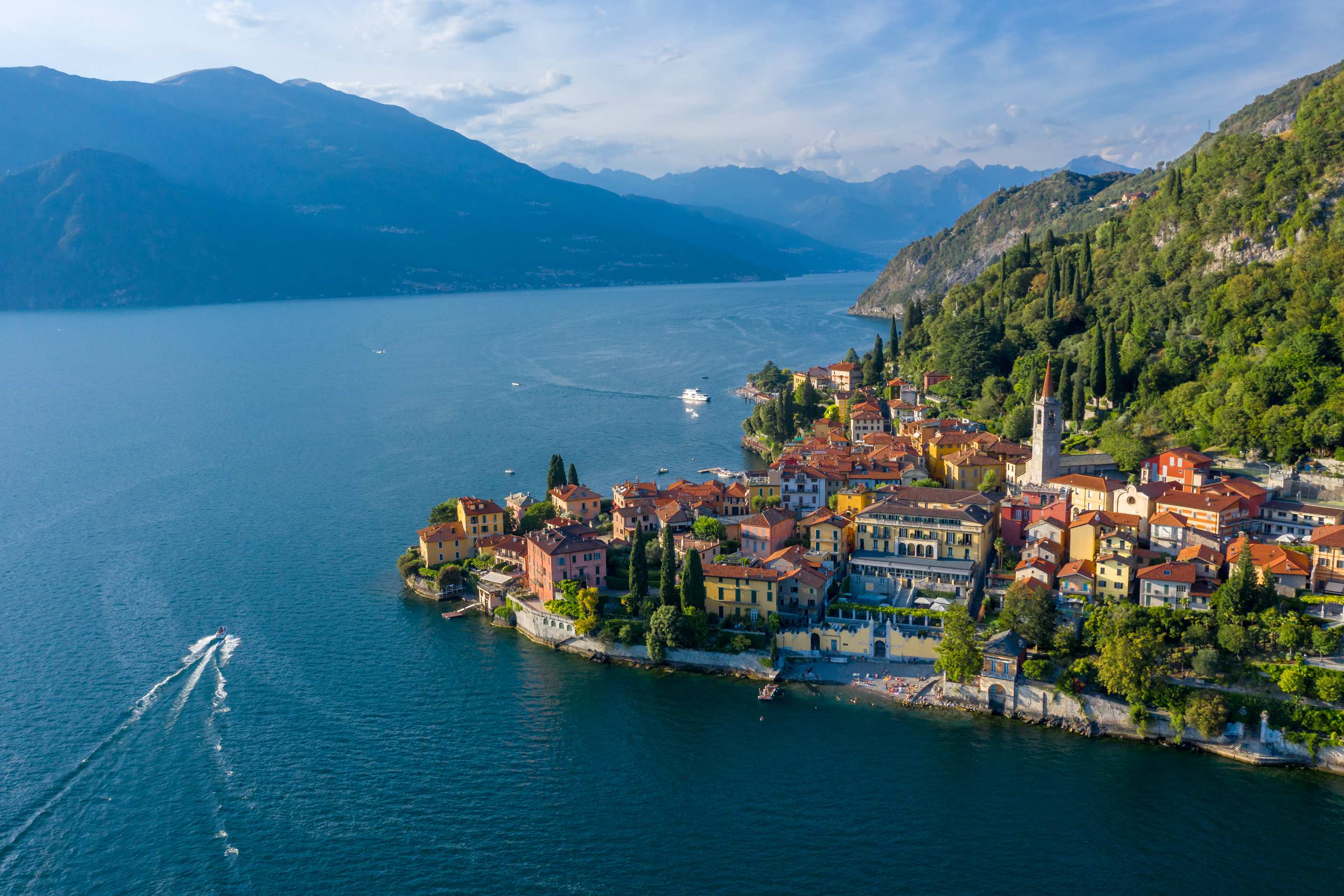 Celeb sighting lake como