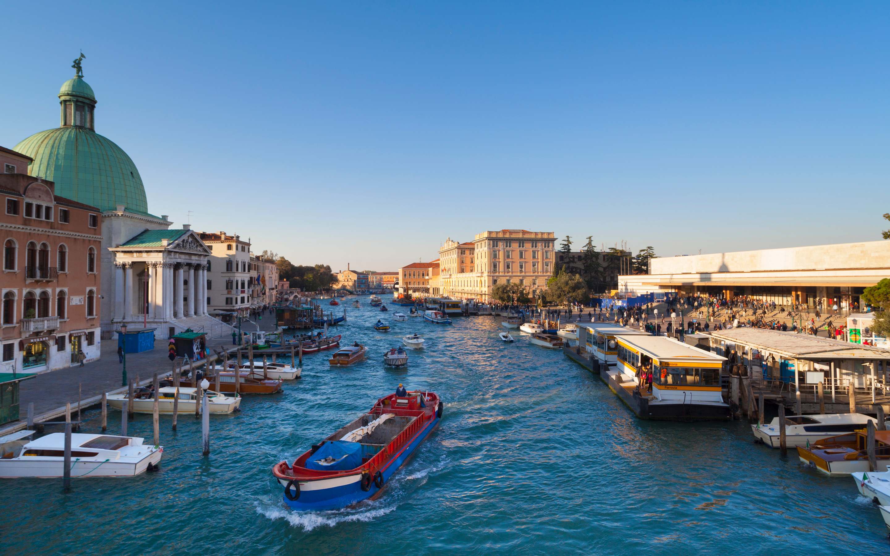 Venice's train stations: Your guide to Venice Santa Lucia and Venice 