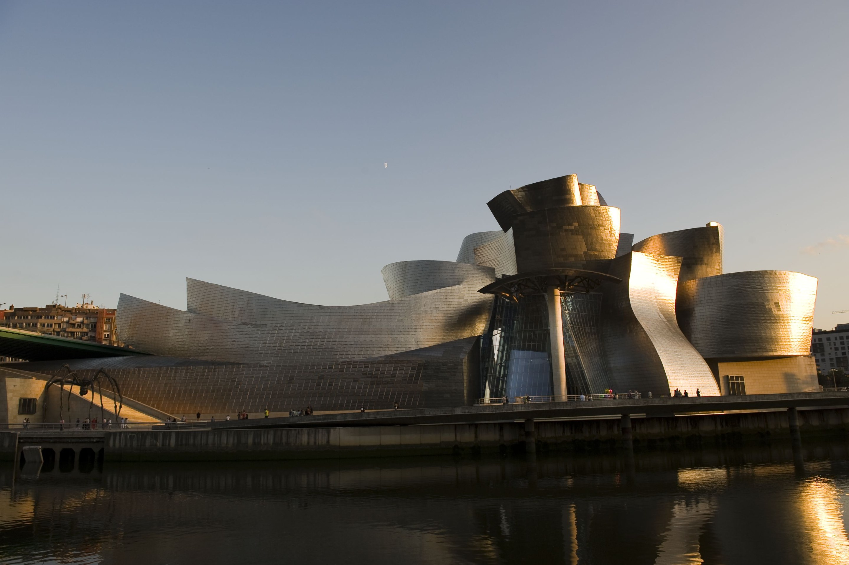 Everything you need to know about the Guggenheim Museum in Bilbao |  Trainline, image size:2880x1917