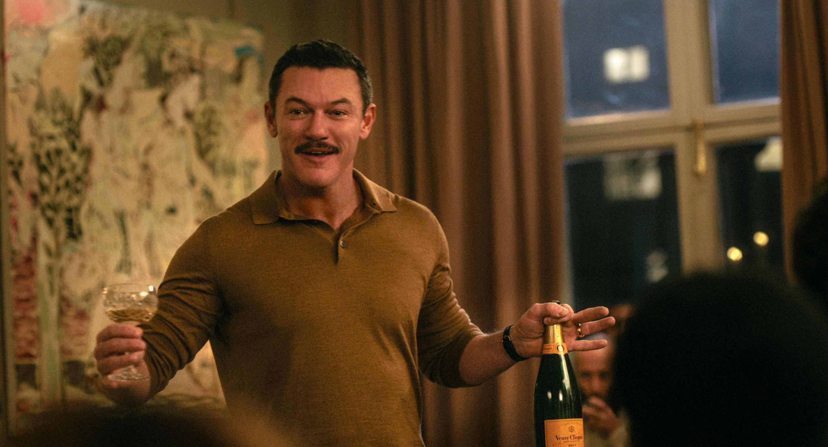 Where was Good Grief filmed? Visit the Paris and London movie