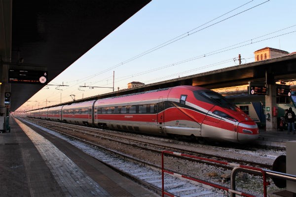 Frecciarossa milano roma tempo reale