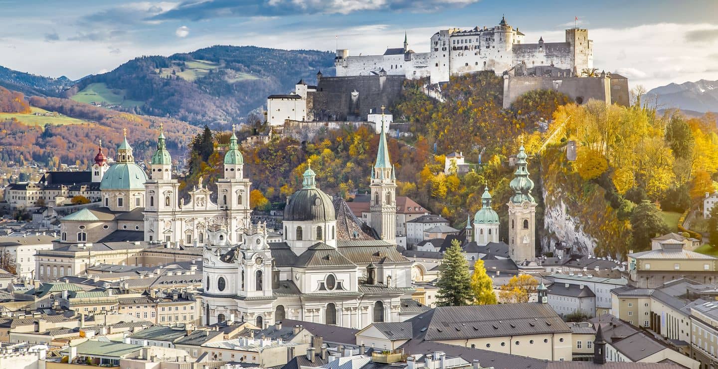 Space-saving self-service storage container in Salzburg (AT